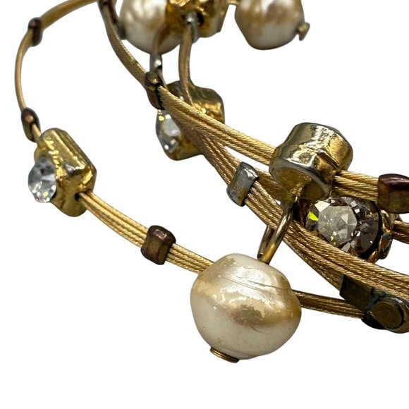 Seasonal Whispers Faux Pearl Beaded Clear Crystals Bangle Bracelet - Picture 3 of 6